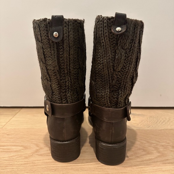 Stuart Weitzman brown heeled boots - Picture 3 of 6